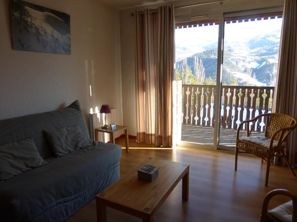 Panoramic 19 Apartman Barcelonnette Szoba fotó